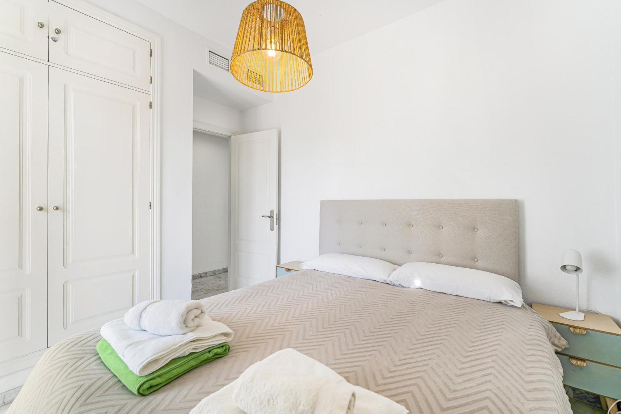 Real Golden Mile - 3 Bedroom